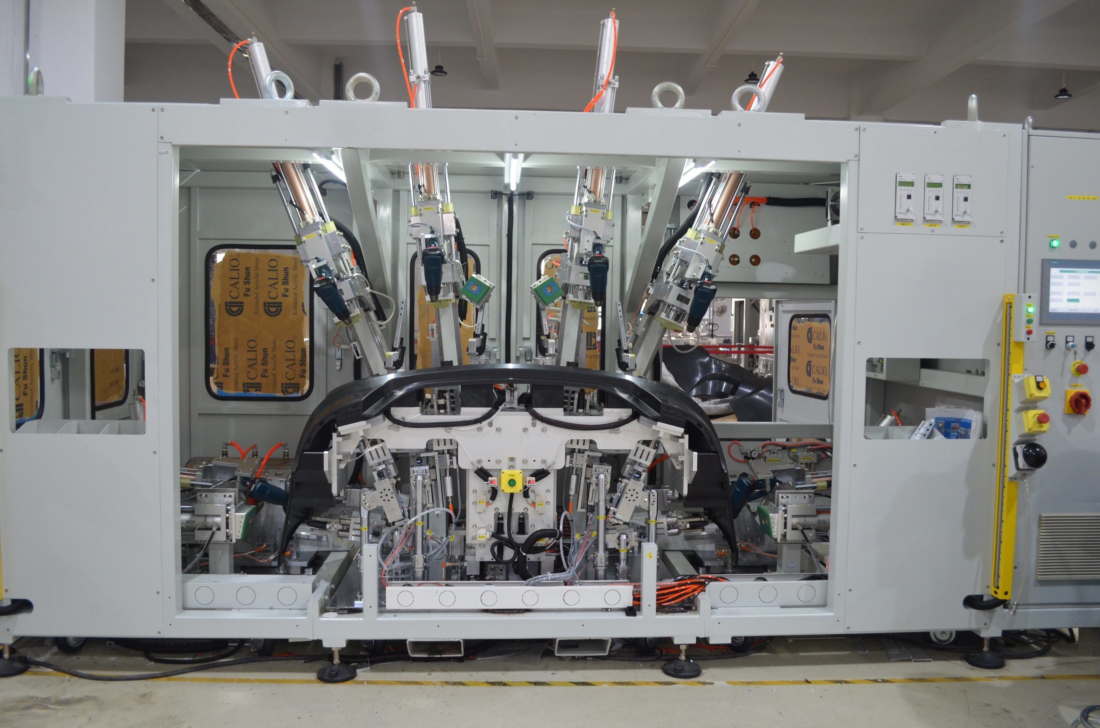 Máy hàn siêu âm nhựa trong ngành ô tô