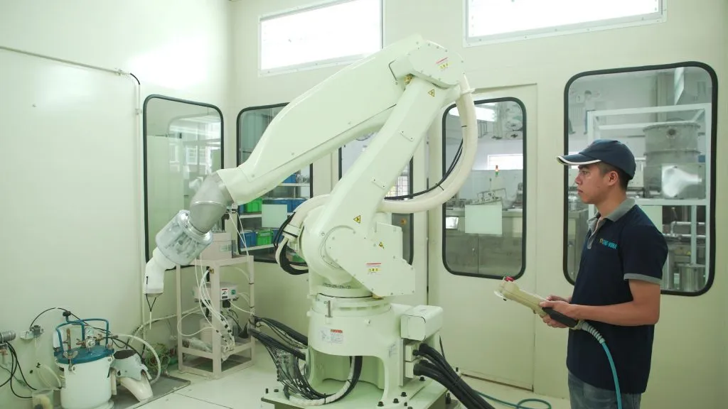 D&acirc;y chuyền lắp r&aacute;p t&iacute;ch hợp robot