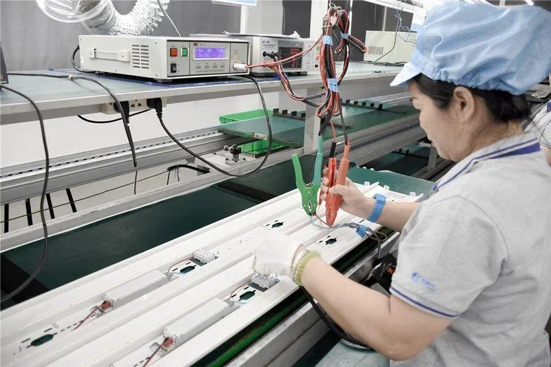 Dây chuyền sản xuất đèn LED gồm những công đoạn nào?