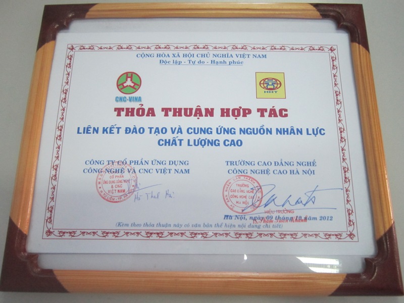 cung ung nhan luc chat luong cao-CNCVina-2