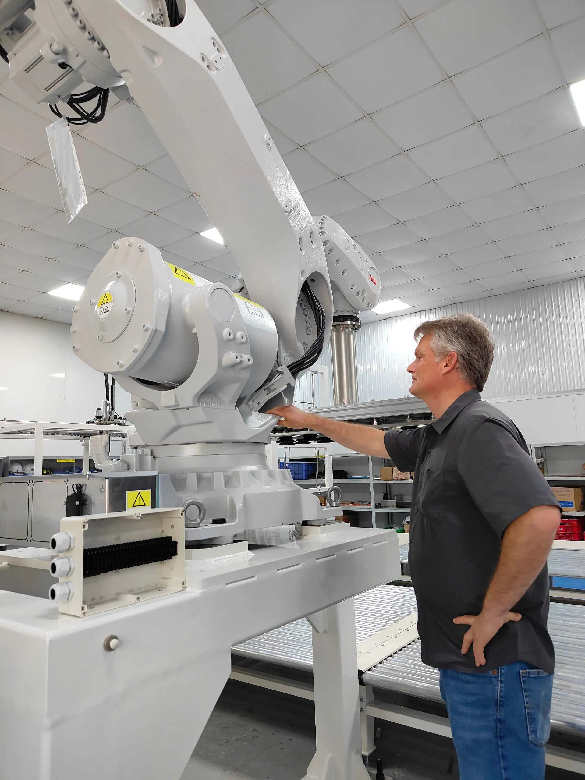 Đoàn khách Đức đánh giá cao về trình độ kỹ thuật của CNC VINA