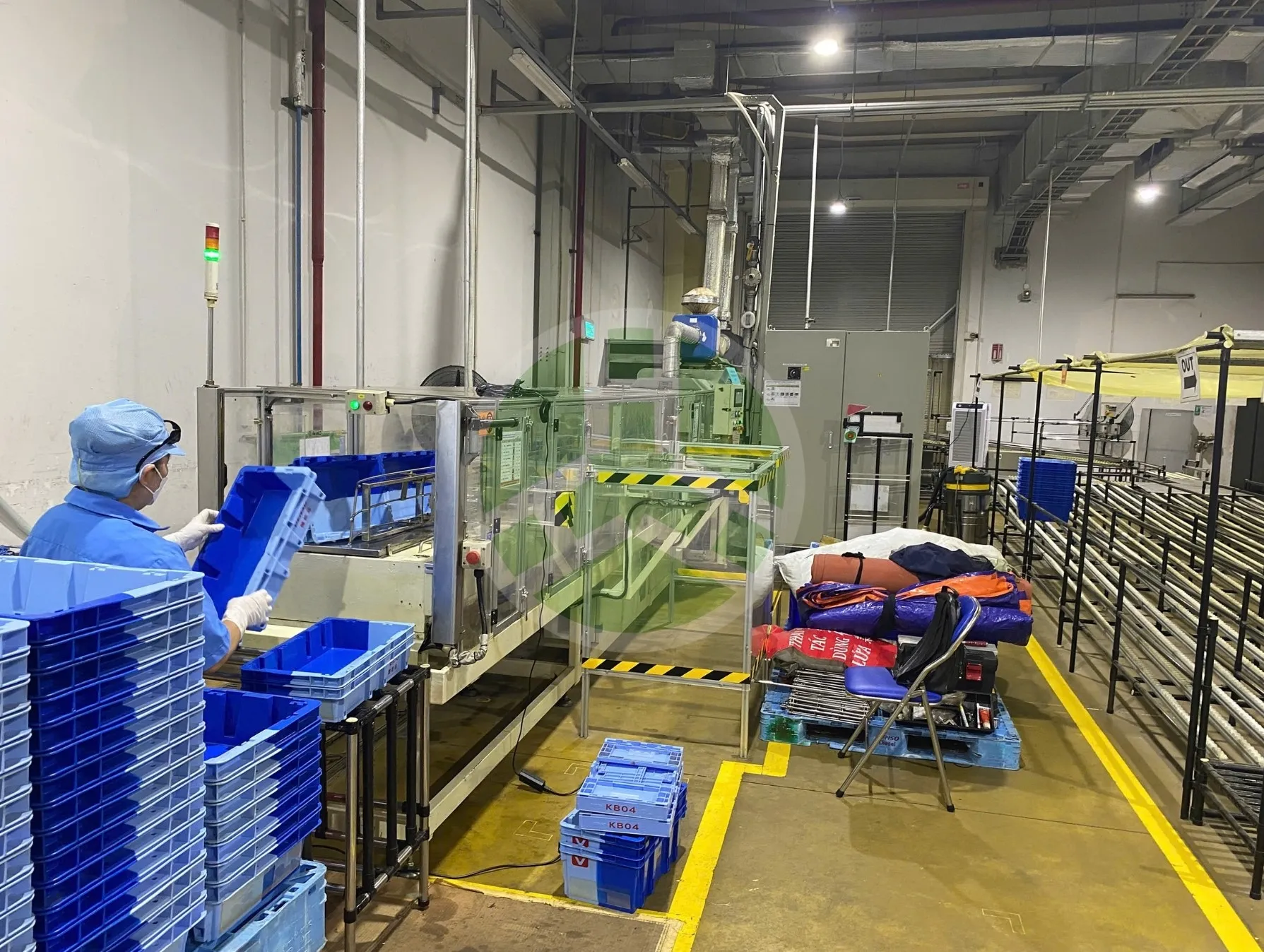 luu_y_trong_qua_trinh_bao_duong_may_rua_thung_nhua,_hop_nhua-large