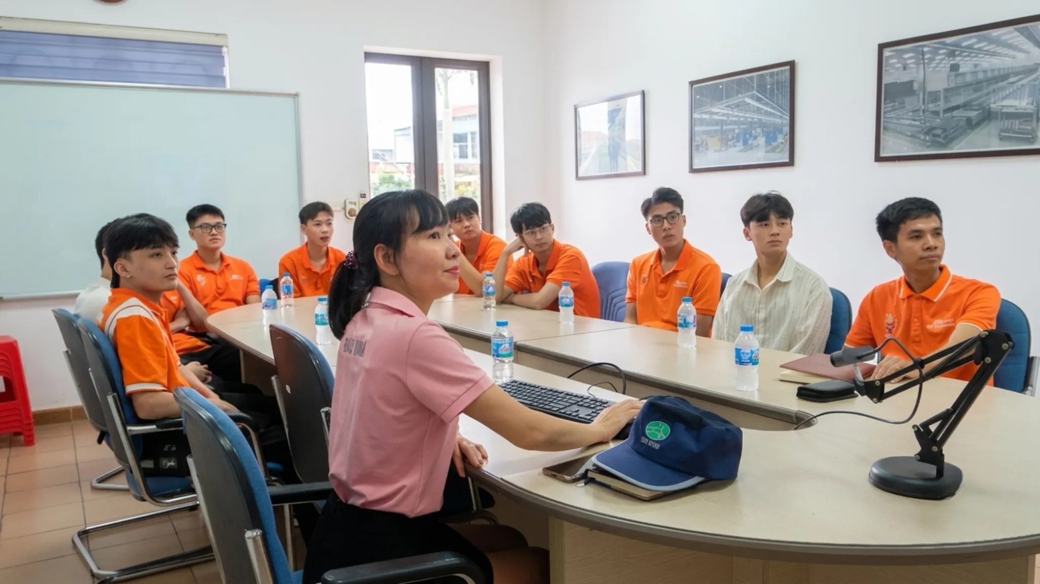CNC VINA chào đón sinh viên Trường Cao đẳng FPT đến tham quan và trải nghiệm môi trường làm việc thực tế